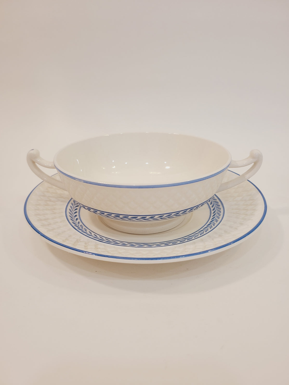 Copeland Spode Elaine cream soup bowl and underplate set, soft blue laurel vine on ivory — Mansard shape, 1939 England